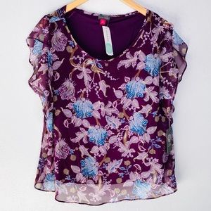 NWT Vince Camuto Flutter Sleeve Floral Blouse